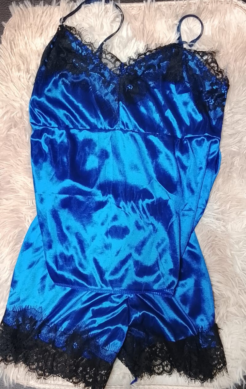 pijama tipo satín azúl pijama tipo satín azúl